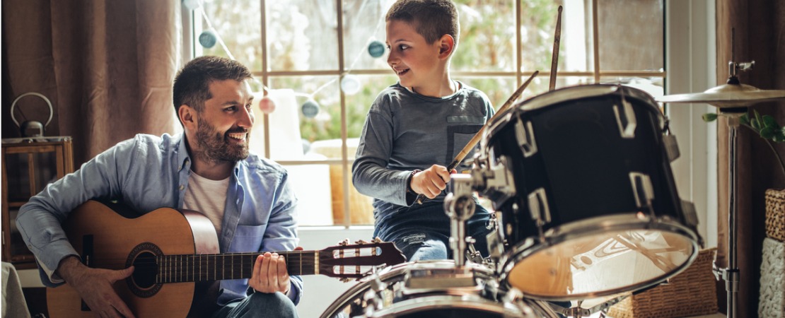 Instrumentos musicais em inglês: afinando o vocabulário musical 🎹