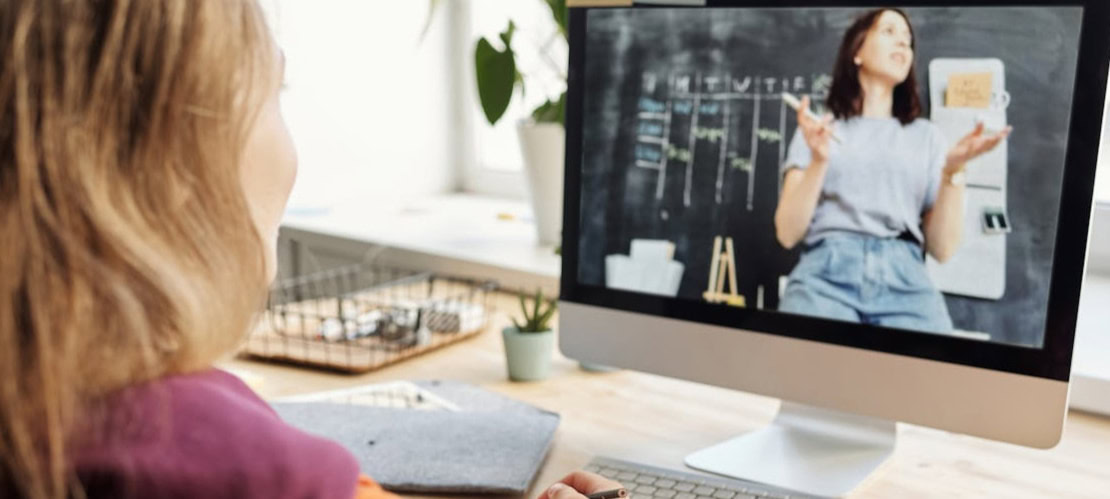 Os melhores cursos de inglês online em 2025: guia completo para alcançar a fluência